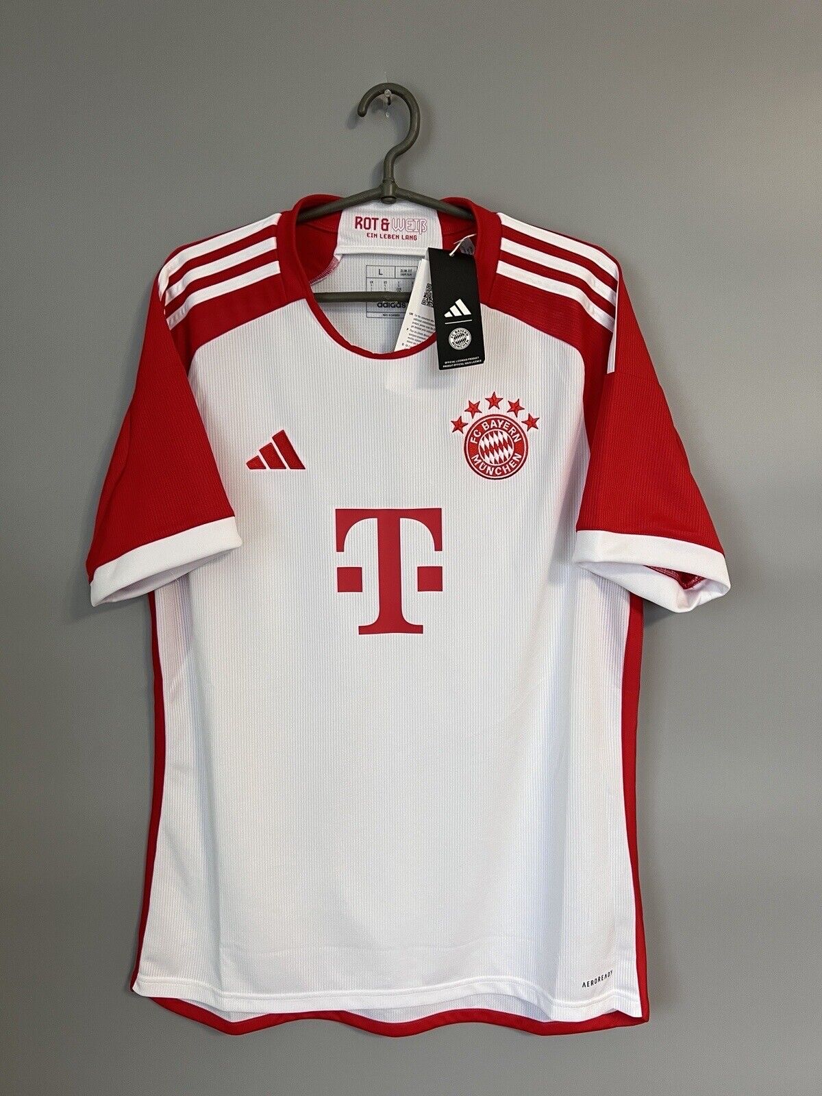 Bayern Munich Jersey 2023/24 Home Mens Soccer Shirt Trikot IJ7442 Adidas Size L