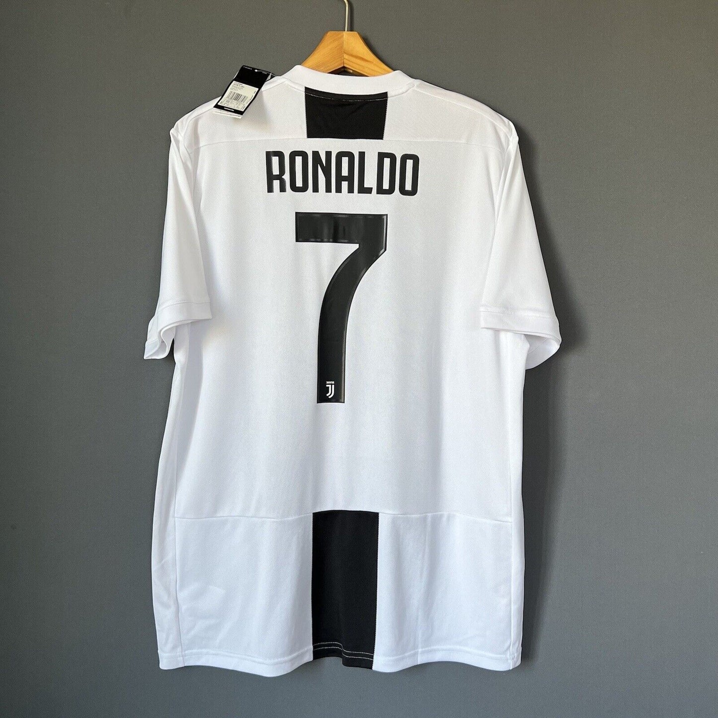 Ronaldo Juventus Jersey 2018/2019 Home Mens Football Shirt Size XL CF3489 Adidas