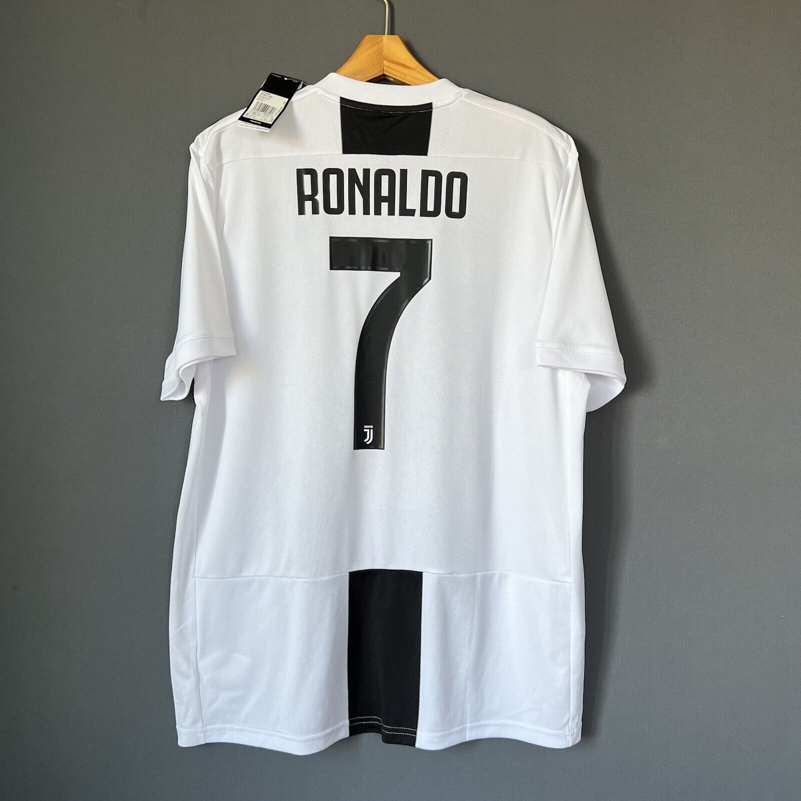 Ronaldo Juventus Jersey 2018/2019 Home Mens Football Shirt Size XL CF3489 Adidas