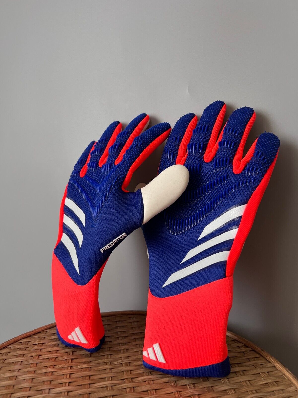 Adidas Predator PRO GL P Goalkeeper Gloves Lucid Blue IS7587 Mens Size 8