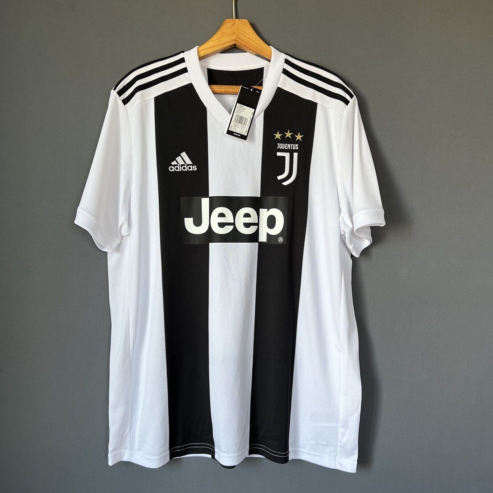 Ronaldo Juventus Jersey 2018/2019 Home Mens Football Shirt Size XL CF3489 Adidas